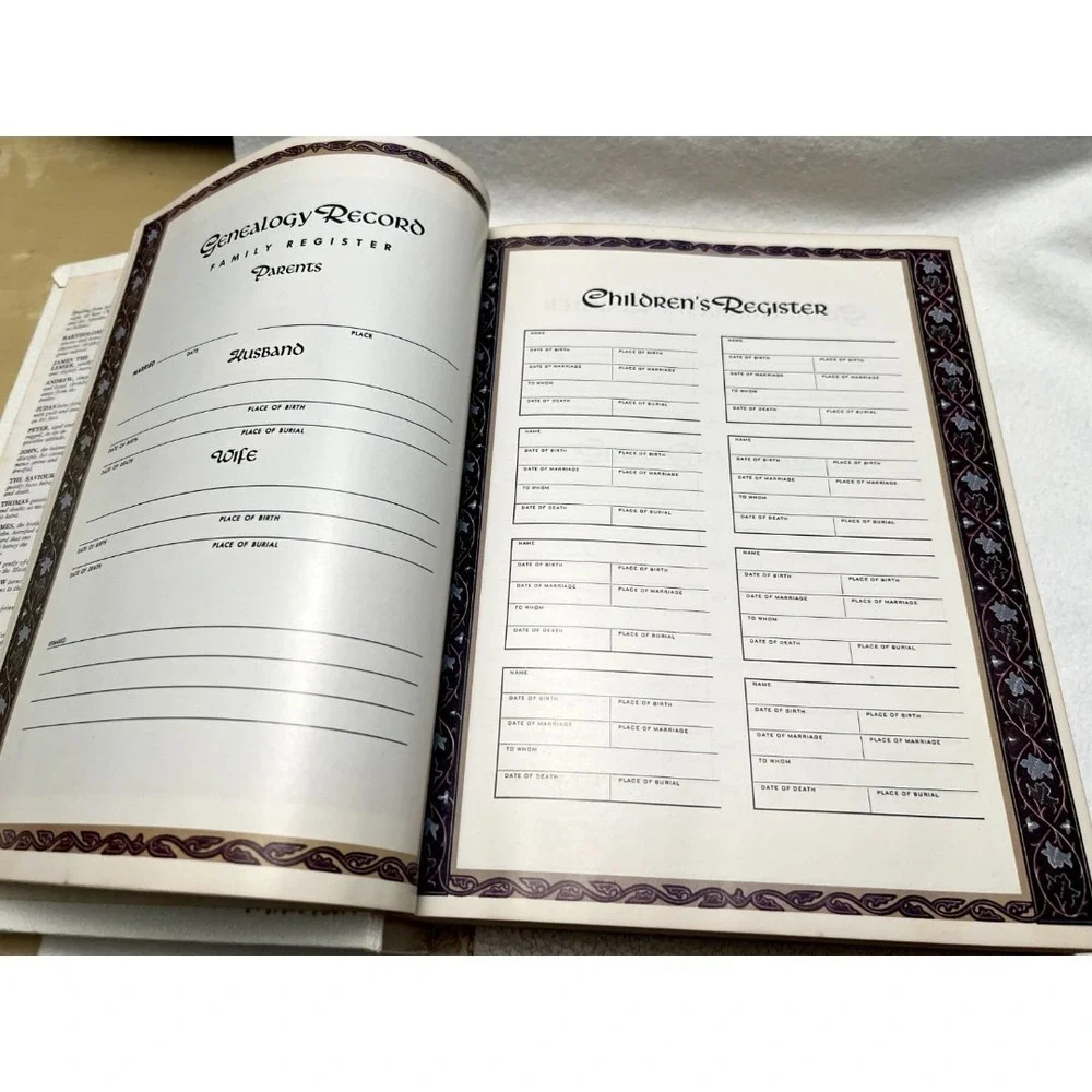 The Holy Bible (The Last Supper Edition.) Family Edition‎